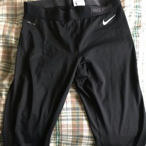 Nike Dri-Fit Crop Leggings